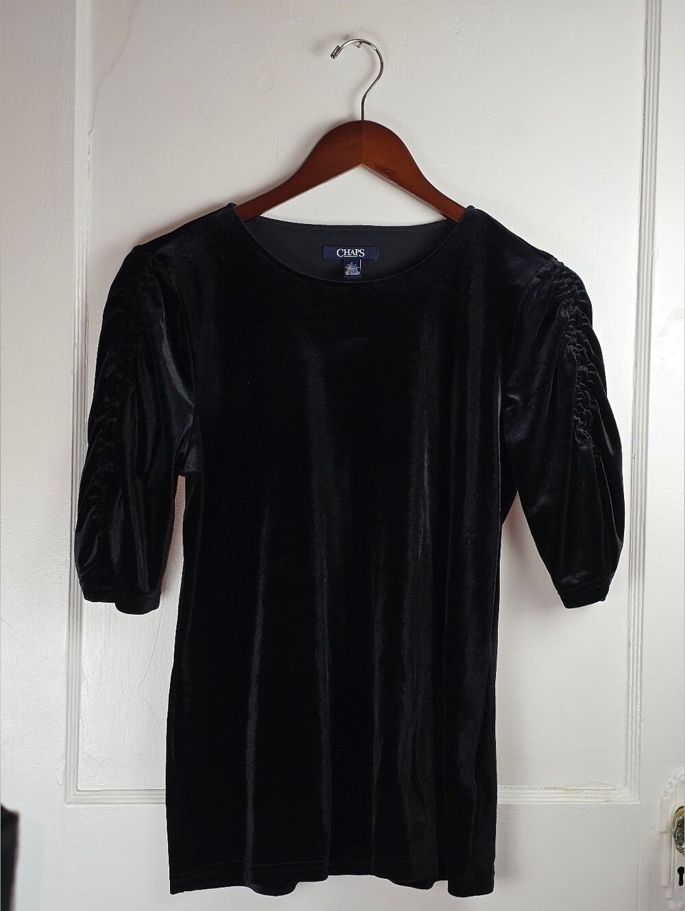Chaps Black Velvet Top NEW w/Tags M